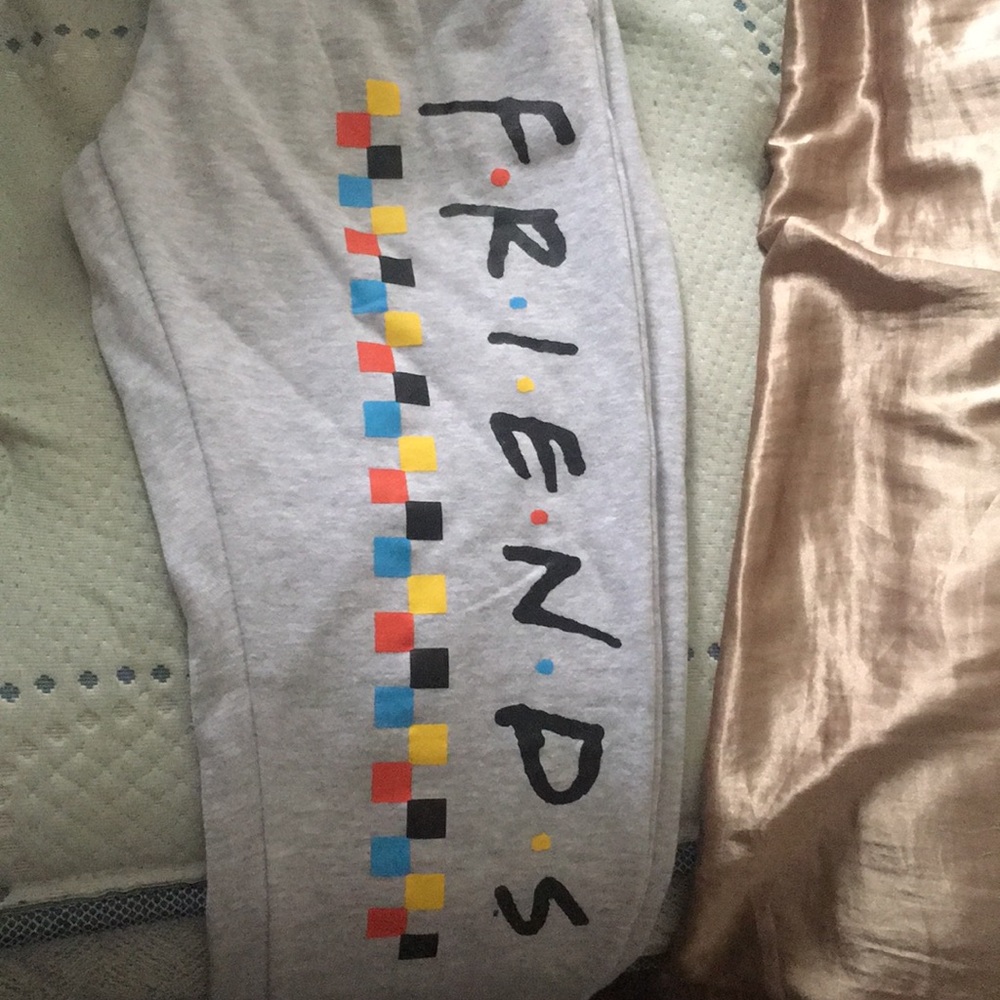 Friends Joggers
